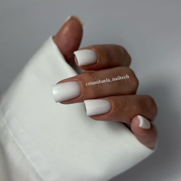 Snow White Self Levelling Builder Gel 30g